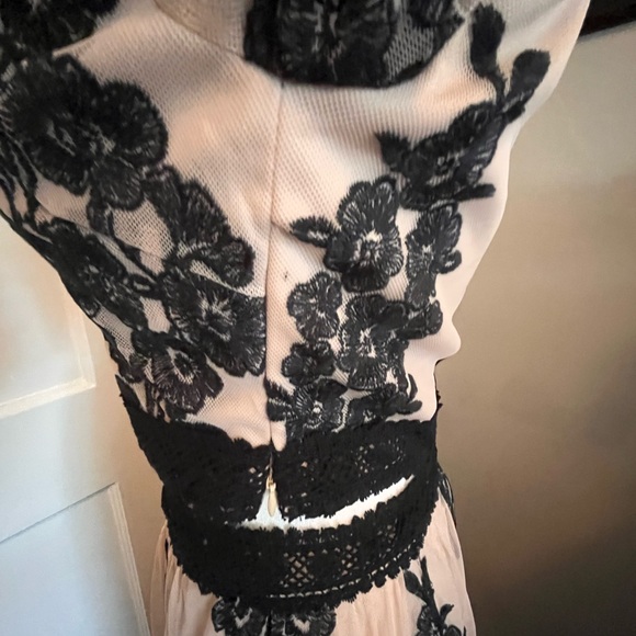 ALTAR’D STATE TWO PIECE TOP/SKIRT SET - Picture 7 of 9